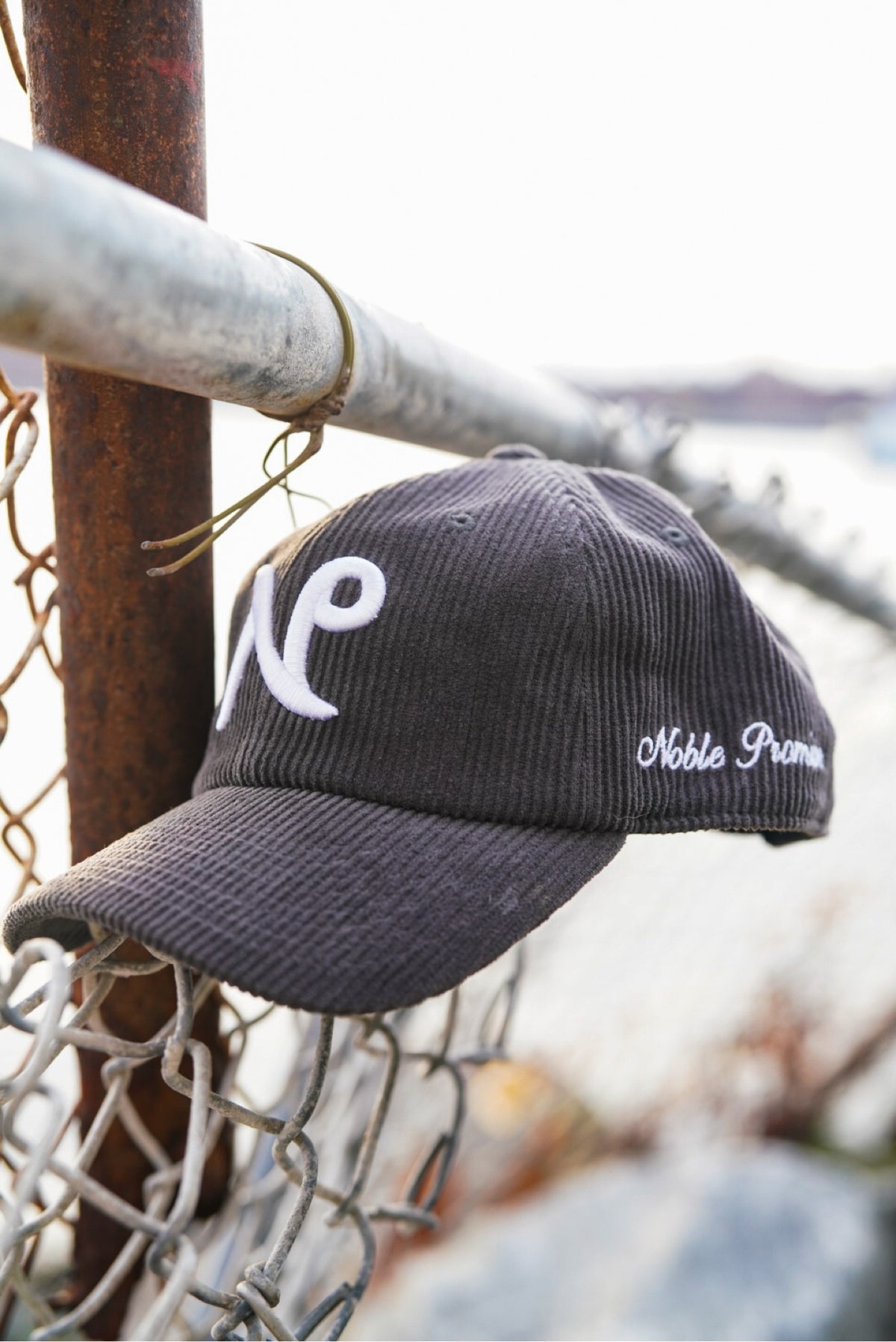 Charcoal corduroy hat